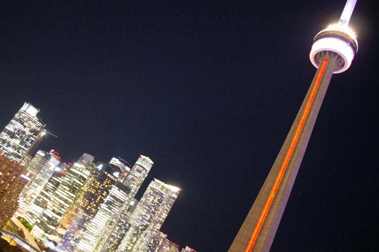 Downtown High-Rise Condo- Cn Tower View Toronto Zewnętrze zdjęcie